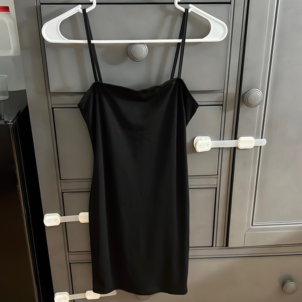 Shein little black dress - Picture 1 of 3